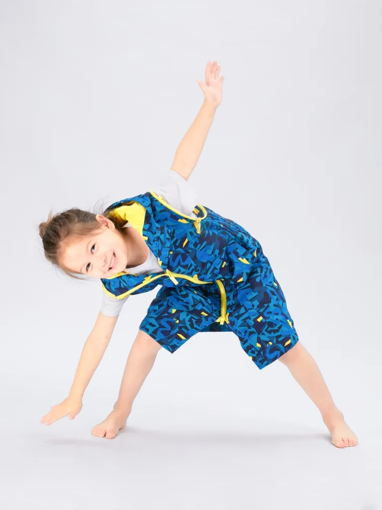 Swim Parka for Kids- Peacock Blue 6 SeaSnail swim parka for kids
